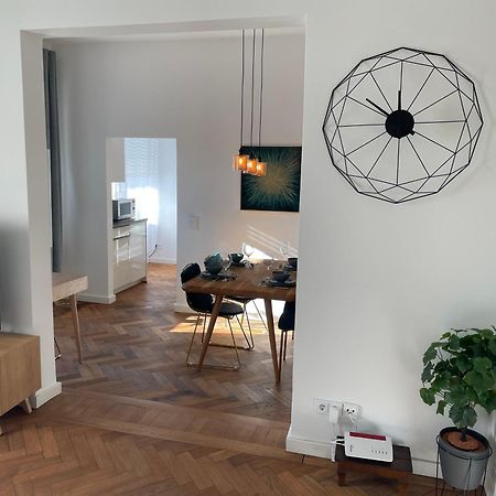 Grosse Wohnung In Westend Munich Exterior photo