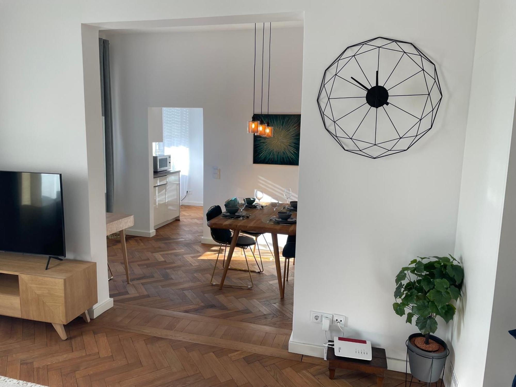 Grosse Wohnung In Westend Munich Exterior photo